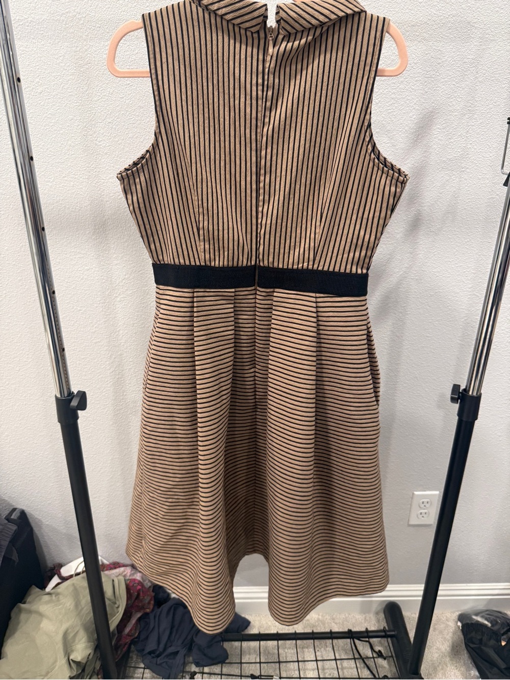 Eva Mendes NY&Co Freya Sleeveless Black & Tan Striped Fit-and-Flare Dress Medium - Picture 9 of 9